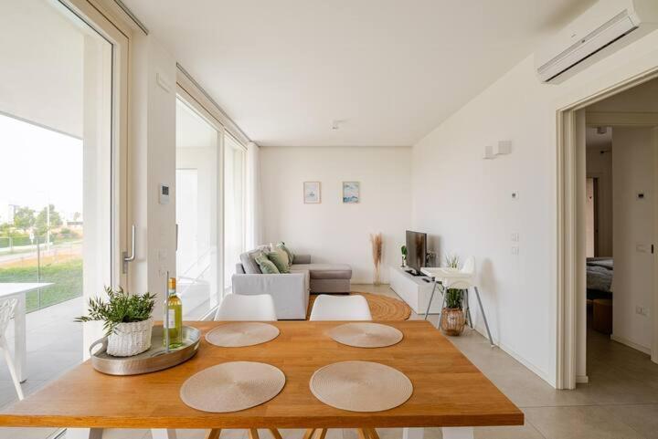 Apartment Luma With Pool Lido di Jesolo Exterior foto